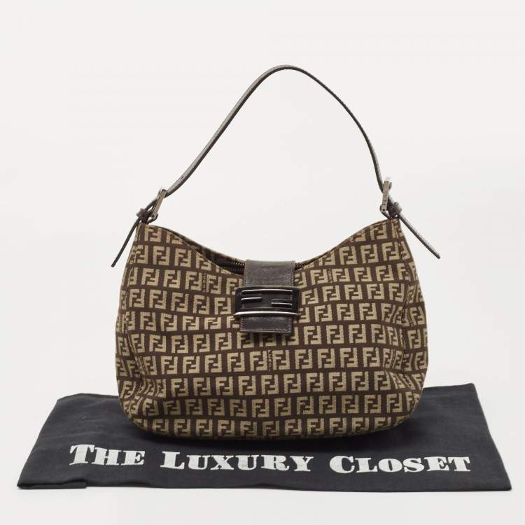 مملوكة مسبقًا Fendi Dark Brown Zucchino Canvas Shoulder Bag