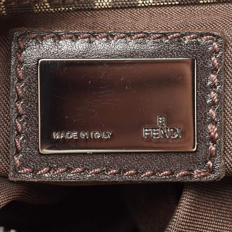 مملوكة مسبقًا Fendi Dark Brown Zucchino Canvas Shoulder Bag