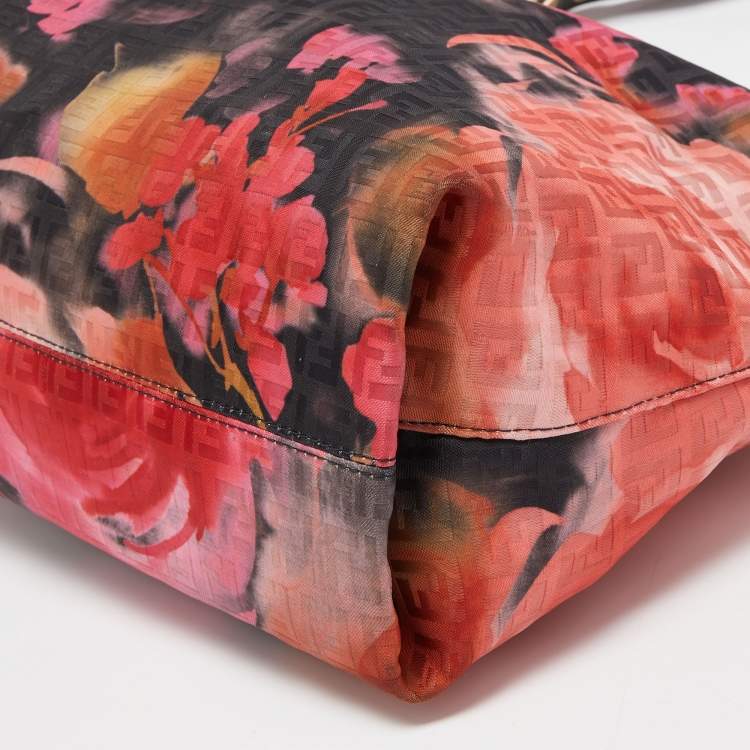 Pre Owned Fendi Multicolor Floral Print Zucca Fabric Shoulder Bag