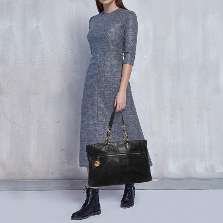 Pre Owned Fendi Black Shimmer Suede Front Zip Chain Tote