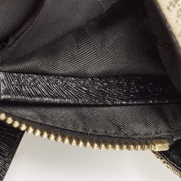 Pre Owned Fendi Black/Beige Leather and Canvas Logo Shoulder Bag
