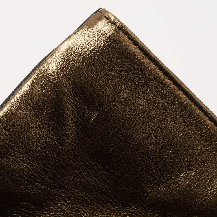 Pre Owned Fendi Black/Gold Leather Chameleon Fold-Over Clutch