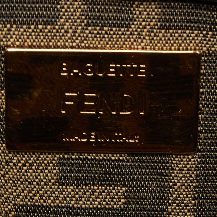 Pre Owned Fendi Black/Beige Zucca Raffia and Leather Baguette Flap Bag