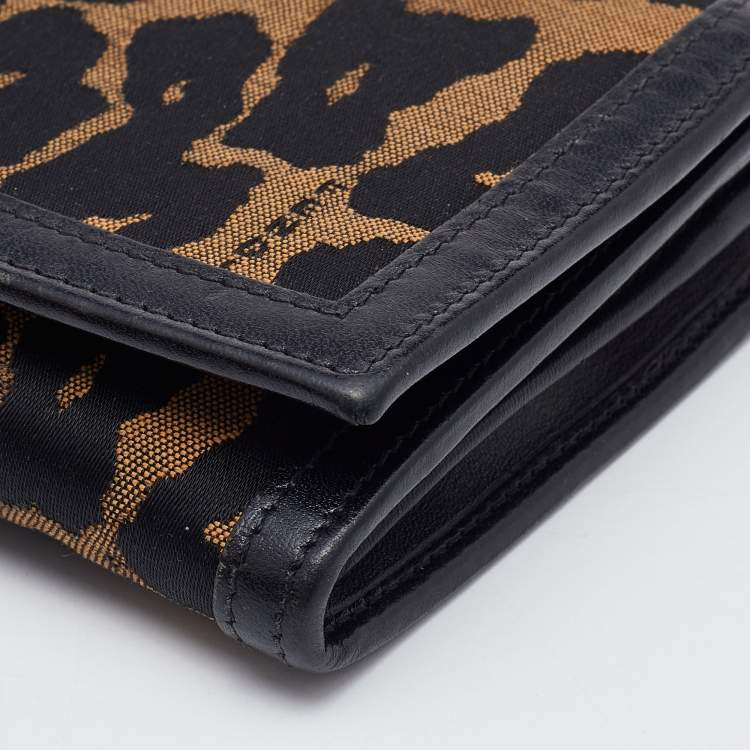 Pre Owned Fendi Brown/Black Leopard Print Canvas and Leather Continental Wallet