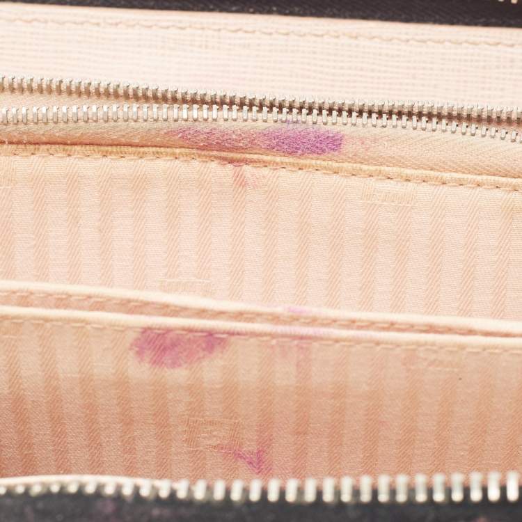 Pre Owned Fendi Black Patent Leather Zip Around Wallet