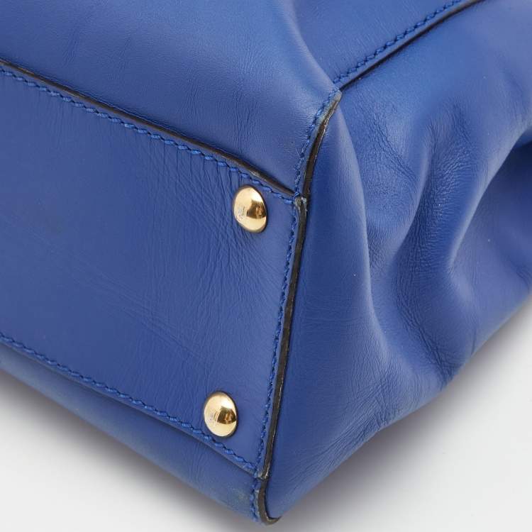 Pre Owned Fendi Blue Leather Medium Peekaboo Top Handle Bag