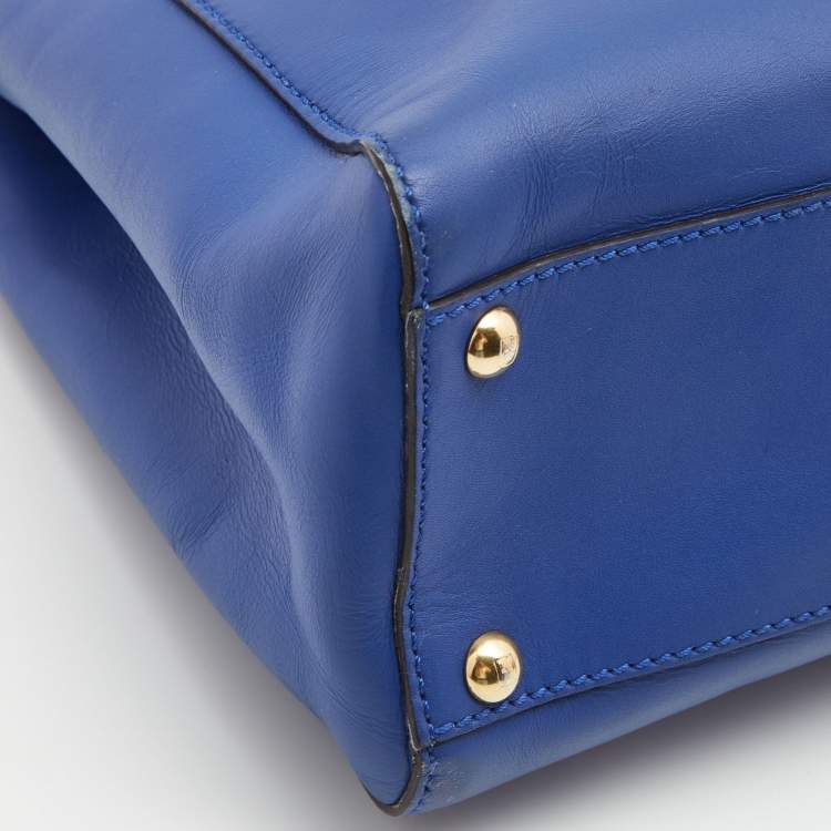 Pre Owned Fendi Blue Leather Medium Peekaboo Top Handle Bag