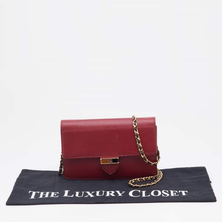 Pre Owned Fendi Red/Burgundy Leather FF Flap Wallet On Chain 