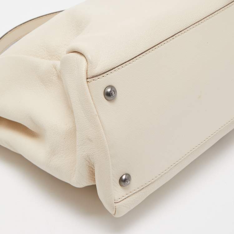 Pre Owned Fendi Cream Leather Large Peekaboo Top Handle Bag