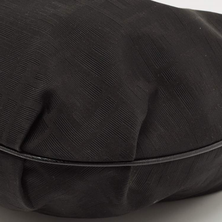 Pre Owned Fendi Black Zucca Canvas Chef Chain Link Hobo