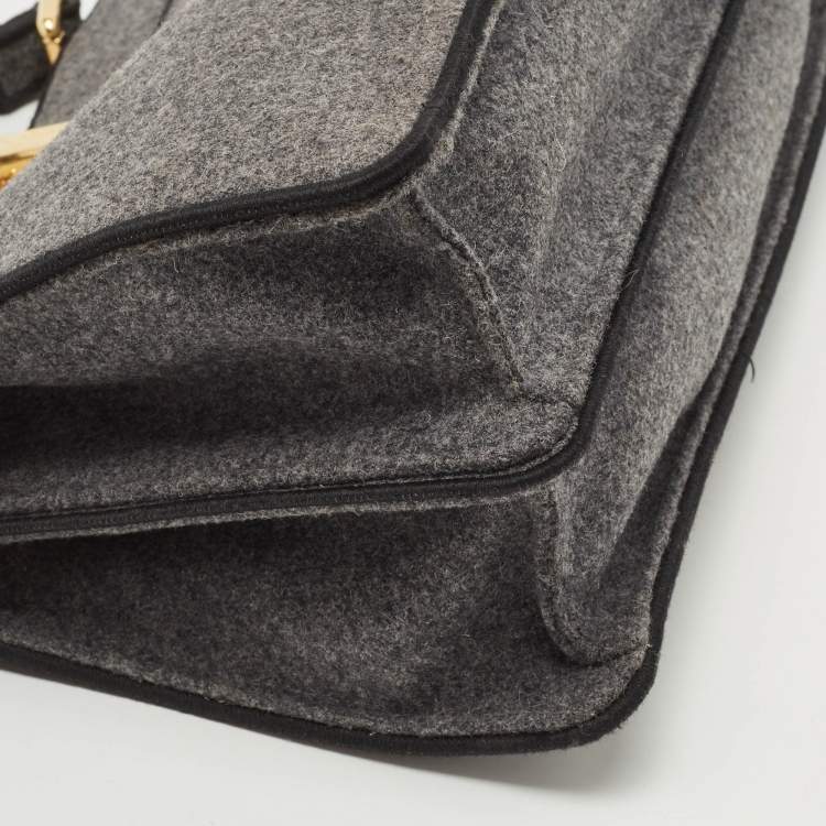 Pre Owned Fendi Grey Felt Peekaboo ISeeU East West Top Handle Bag