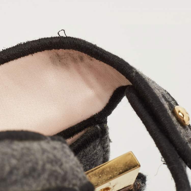 Pre Owned Fendi Grey Felt Peekaboo ISeeU East West Top Handle Bag