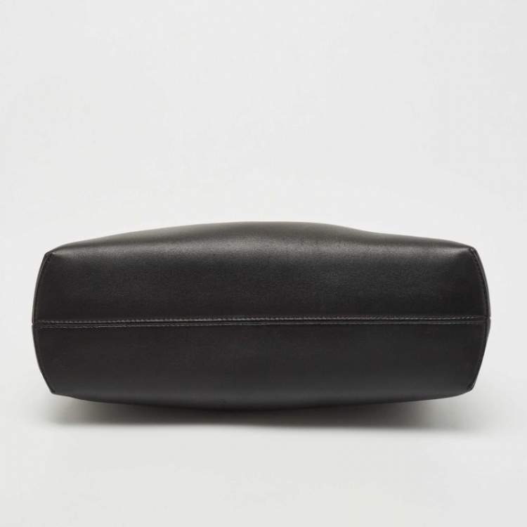 Pre Owned Fendi Black Leather Medium First Shoulder Bag