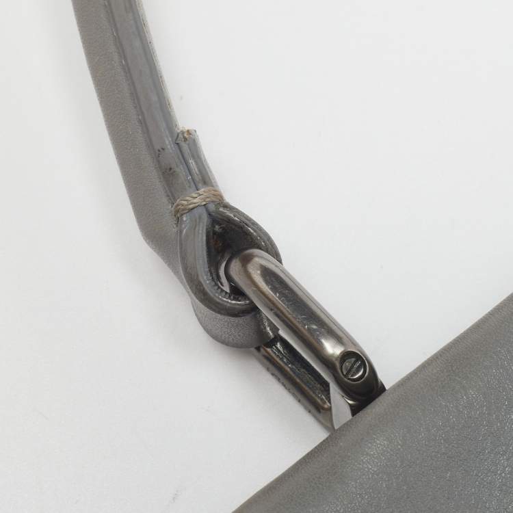 مم�لوكة مسبقًا Fendi Grey Leather Medium Peekaboo Top Handle Bag