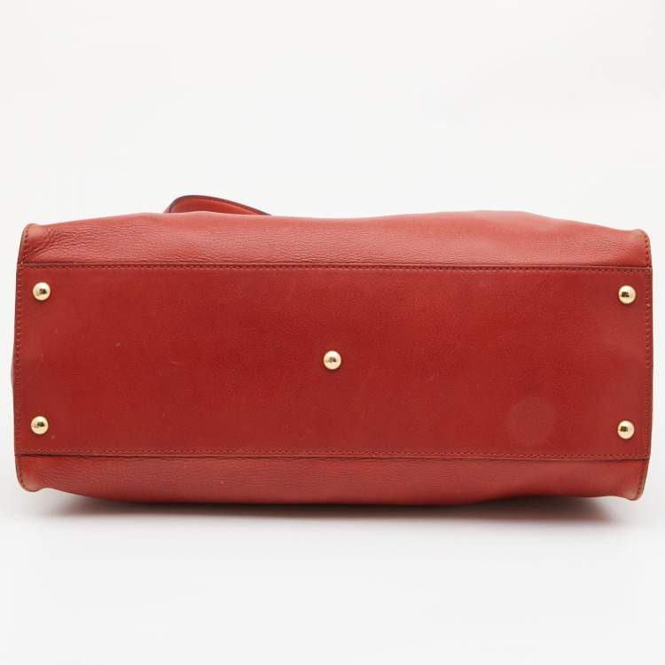 مملوكة مسبقًا  Fendi Rust Leather Large Peekaboo Iconic Top Handle Bag