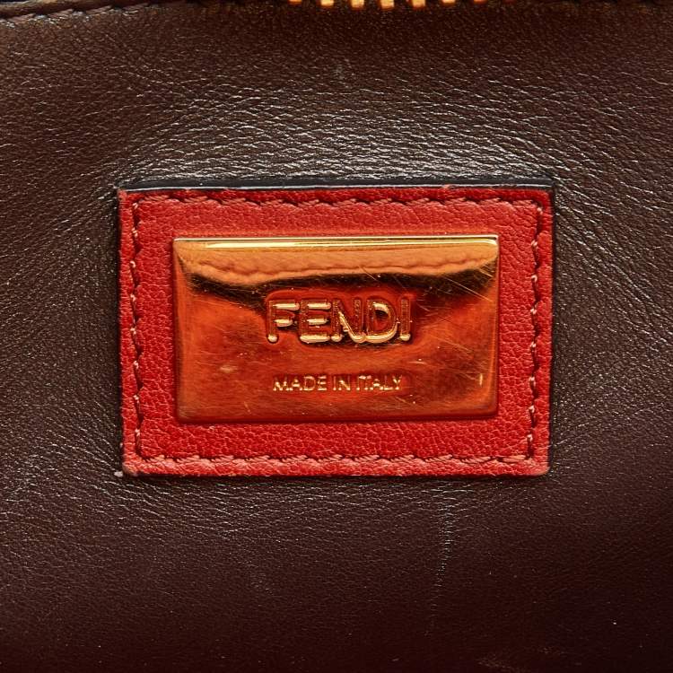 مملوكة مسبقًا  Fendi Rust Leather Large Peekaboo Iconic Top Handle Bag