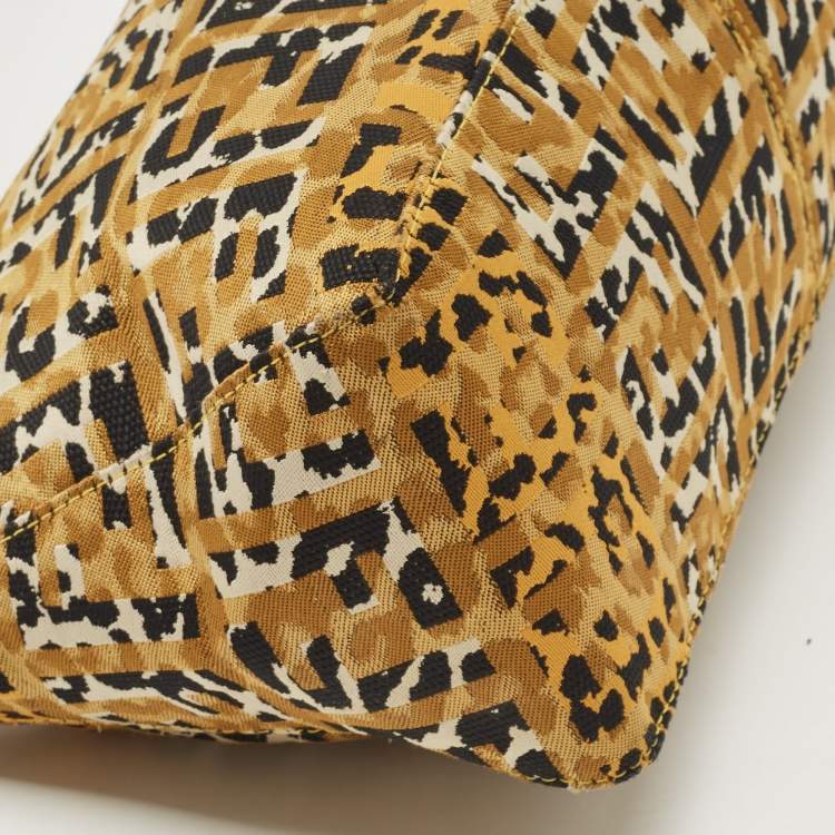 Pre Owned Fendi Black/Yellow FF Zebra Print Fabric Shoulder Bag