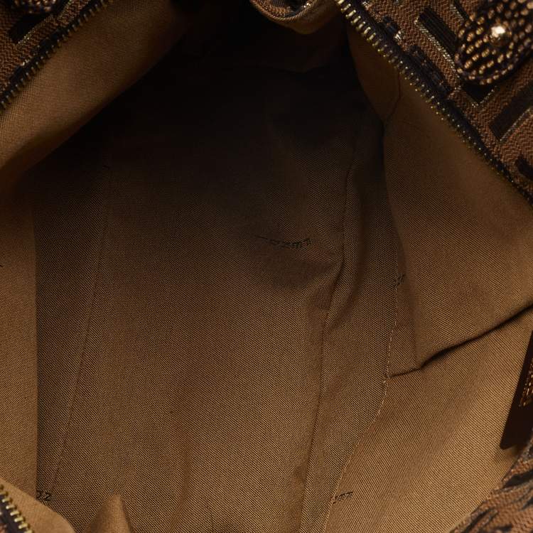 مملوكة مسبقًا Fendi Brown/Gold Zucca Canvas and Leather Chef Shoulder Bag