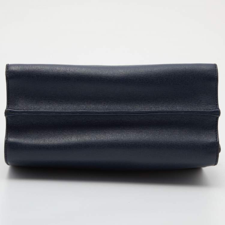مملوكة مسبقًا Fendi Tricolor Textured Leather Small Demi Jour Top Handle Bag