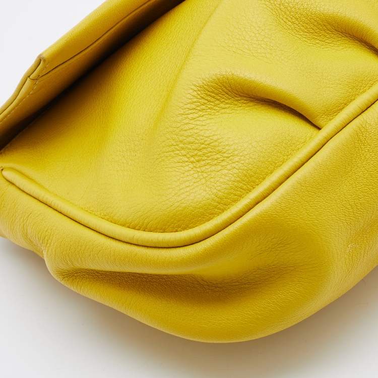 Pre Owned Fendi Yellow Leather Fendista Pochette Crossbody Bag