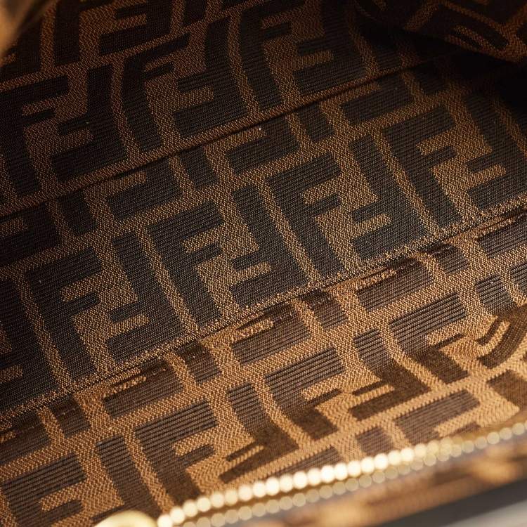 Pre Owned Fendi Black Leather Large Peekaboo Top Handle Bag