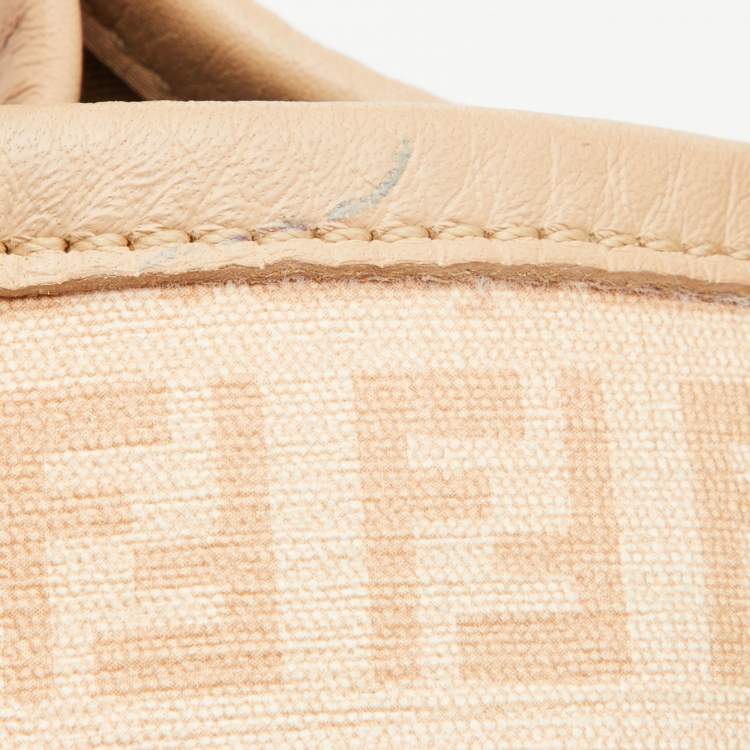Pre Owned Fendi Beige Zucchino Coated Canvas and Leather Chiusura Hobo