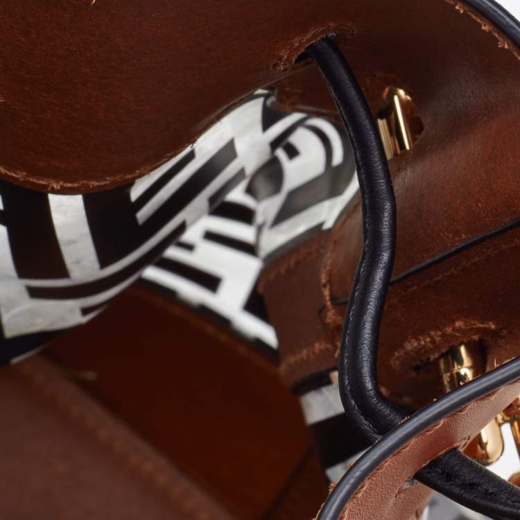 Pre Owned Fendi Black/Brown Zucca PVC and Leather Mon Tresor Bucket Bag