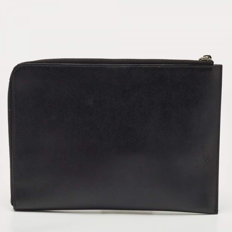 Pre Owned Fendi Black Leather Studded Logo Zip Pouch