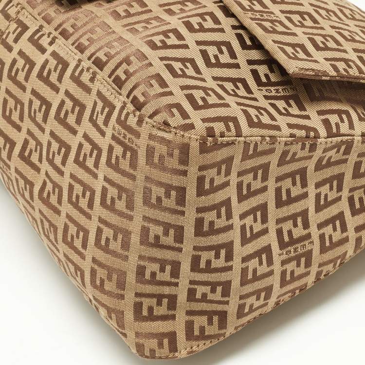 Pre Owned Fendi Beige/Brown Zucchino Canvas and Leather Mama Baguette Bag