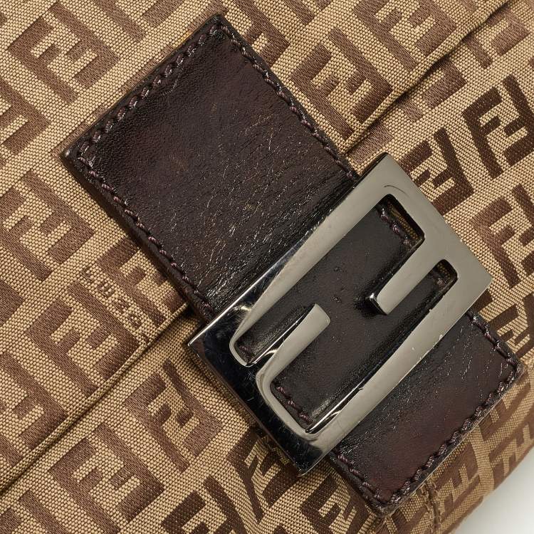 Pre Owned Fendi Beige/Brown Zucchino Canvas and Leather Mama Baguette Bag