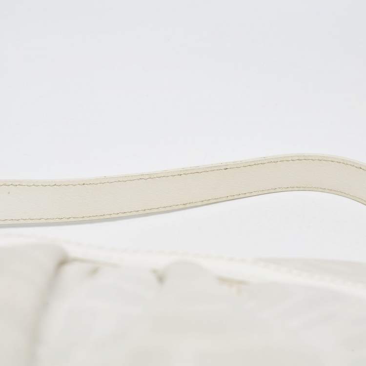 Pre Owned Fendi Off White/Grey Zucca Coated Canvas and Leather Chef Hobo