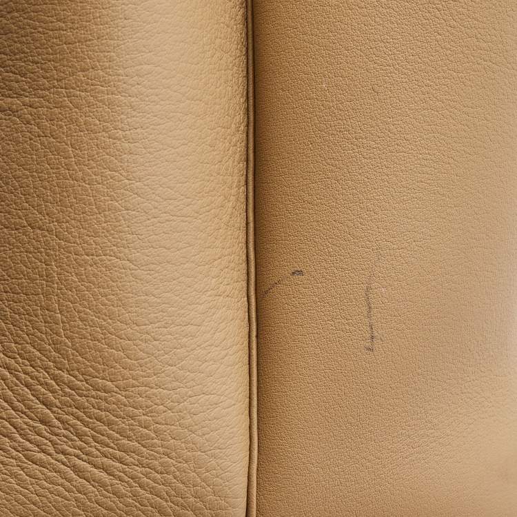 Pre Owned Fendi Beige Leather Small 2Jours Tote