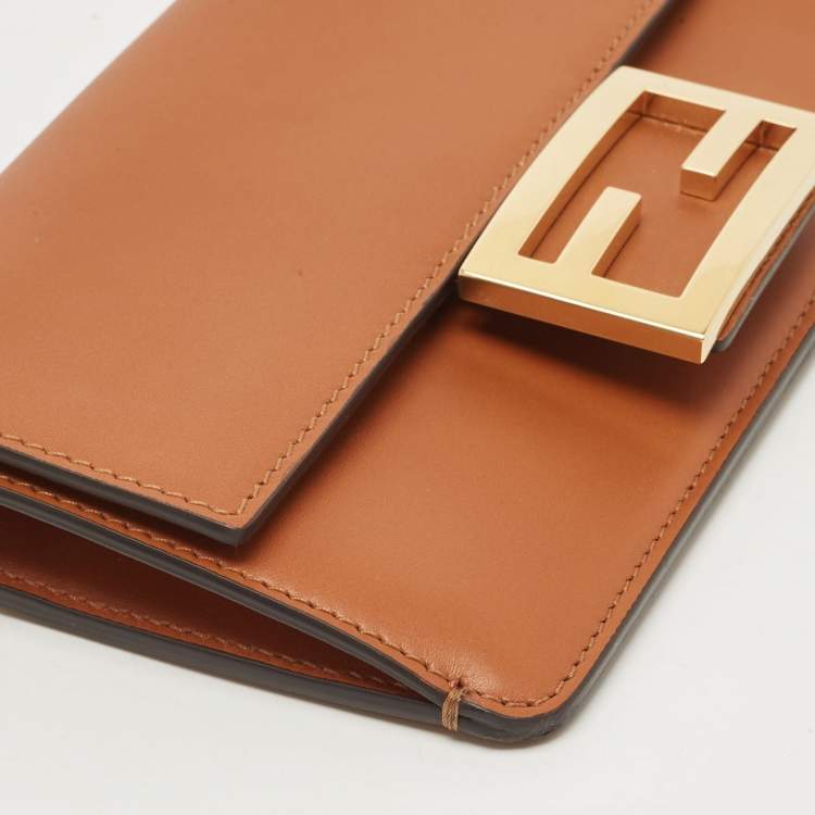 Pre Owned Fendi Brown Leather FF Flat Baguette Clutch