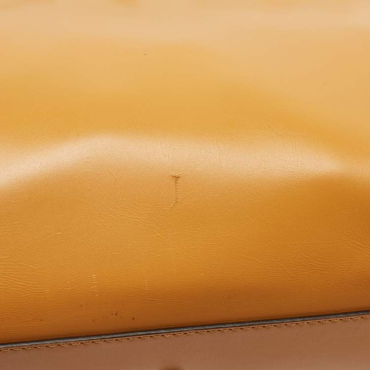 Pre Owned Fendi Mustard Leather Medium Peekaboo Top Handle Bag