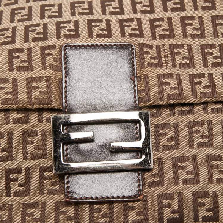 Pre Owned Fendi Beige/Brown Zucchino Canvas and Leather Mama Baguette Bag