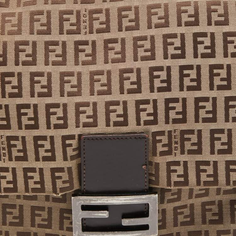 Pre Owned Fendi Beige/Brown Zucchino Canvas and Leather Mama Baguette Bag