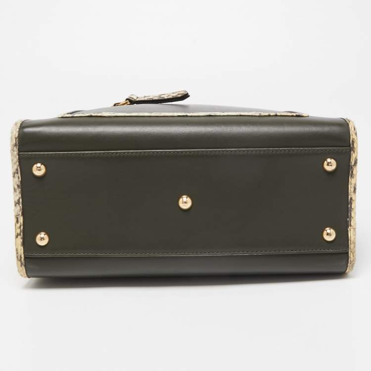 مملوكة مسبقًا Fendi Green/Beige Leather and Watersnake Trim Small Runaway Top Handle Bag