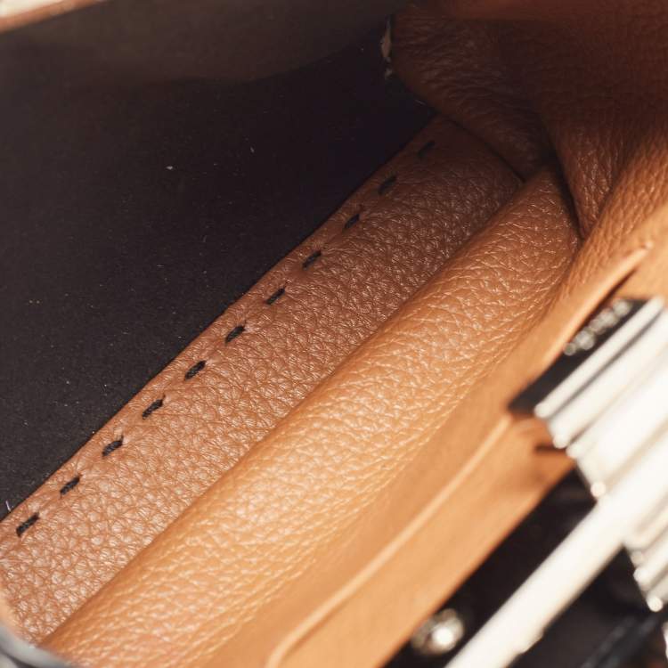 Pre Owned Fendi Black Selleria Leather Mini Peekaboo Top Handle Bag
