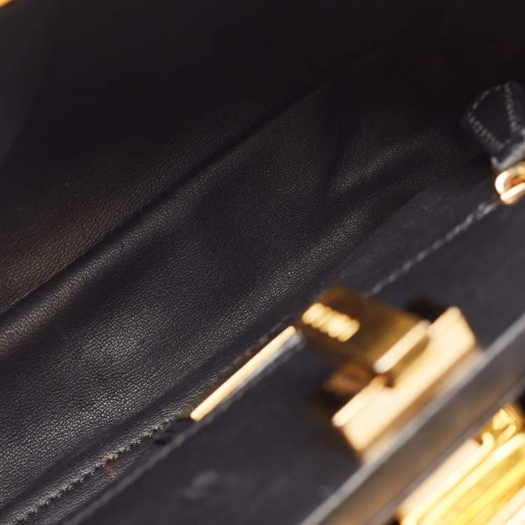 مملوكة مسبقًا Fendi Black Leather Mini Peekaboo Top Handle Bag