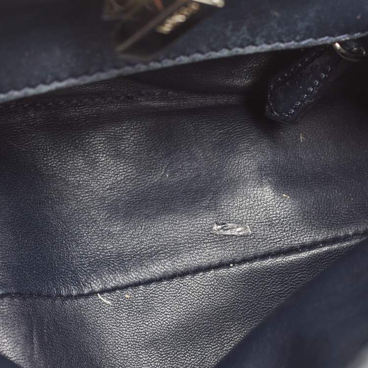 مملوكة مسبقًا Fendi Navy Blue Leather Mini Peekaboo Top Handle Bag