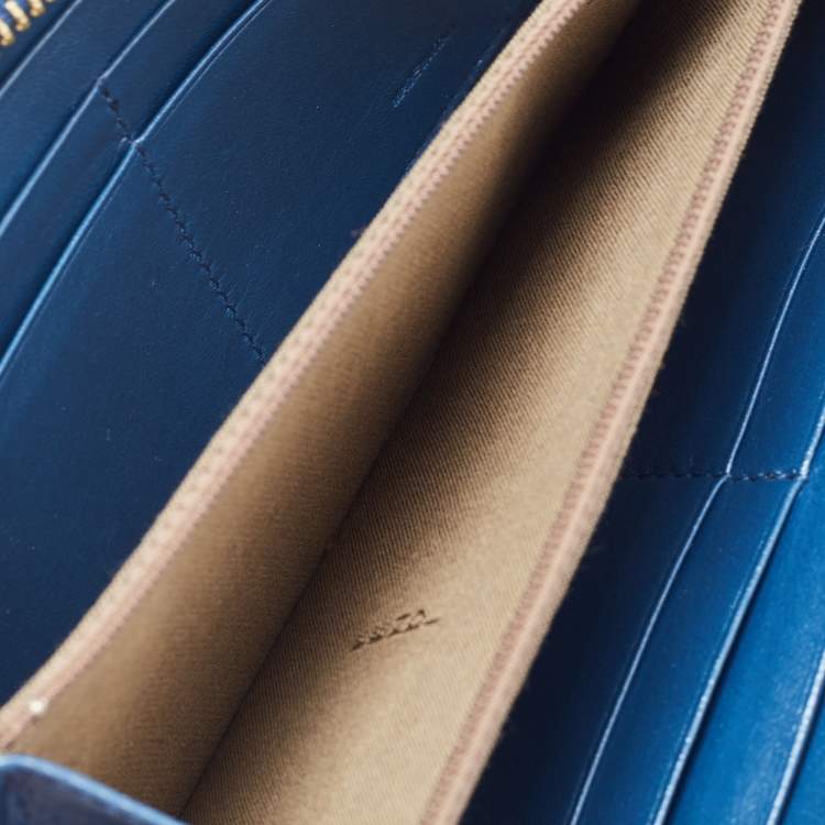 Pre Owned Fendi Metallic Blue Textured Leather Zip Around Continental Wallet