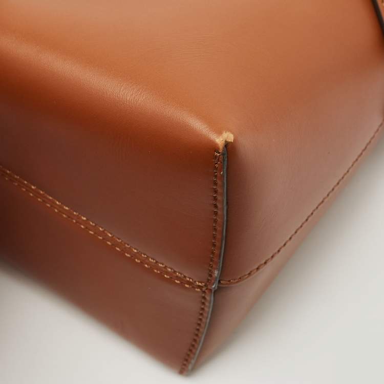 مملوكة مسبقًا Fendi Brown Leather Medium By The Way Boston Bag