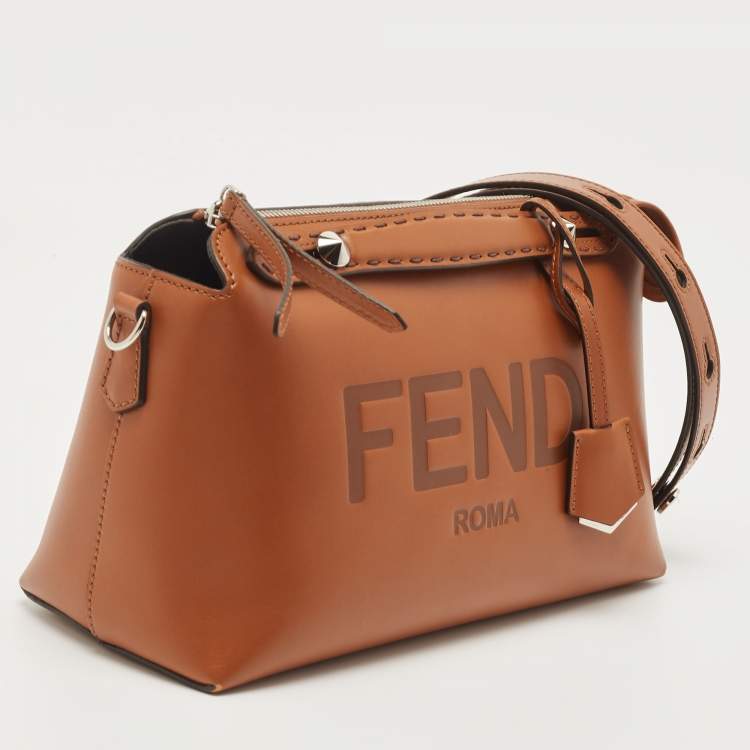 مملوكة مسبقًا Fendi Brown Leather Medium By The Way Boston Bag