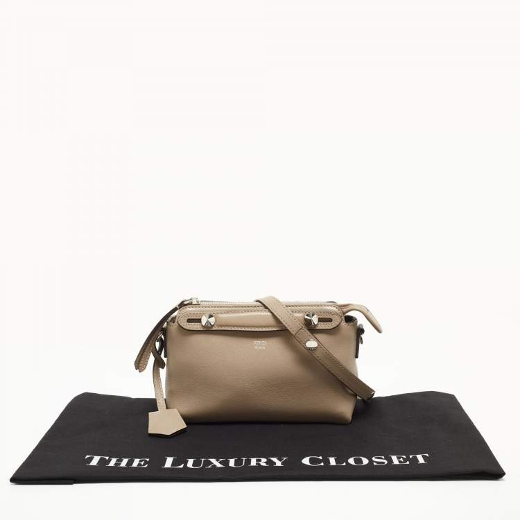 مملوكة مسبقًا Fendi Grey Leather Mini By The Way Crossbody Bag