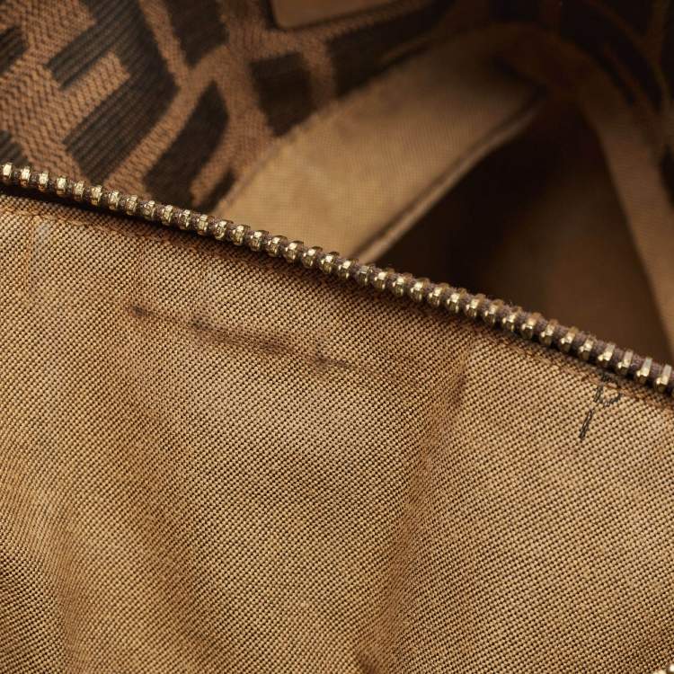 مملوكة مسبقًا Fendi Tobacco Zucca Canvas and Leather Chef Shoulder Bag