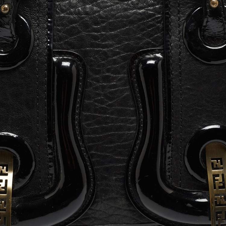 Pre Owned Fendi Black Pebbled Leather B Bag