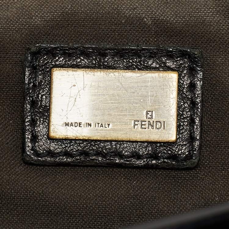 Pre Owned Fendi Black Pebbled Leather B Bag