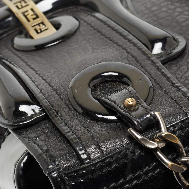 Pre Owned Fendi Black Pebbled Leather B Bag