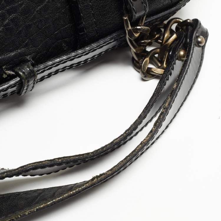 Pre Owned Fendi Black Pebbled Leather B Bag