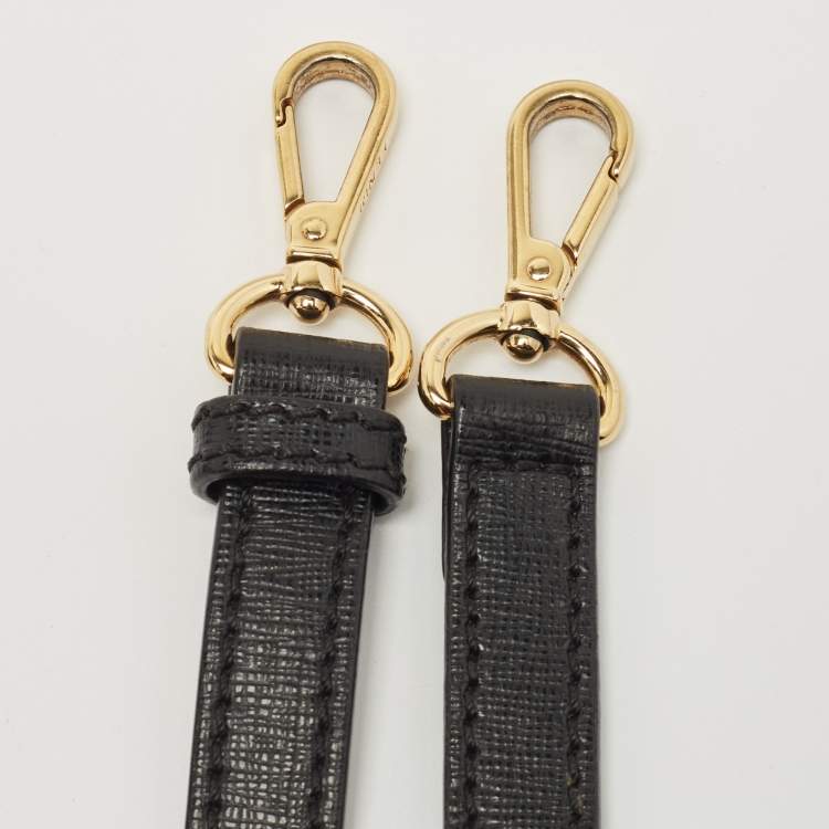 مملوكة مسبقًا Fendi Black Leather Small Demi Jour Top Handle Bag